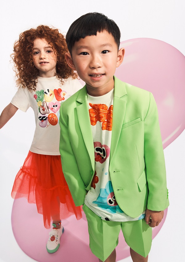 Two young children modelling H&M clothing